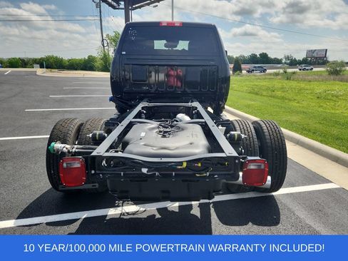 New 2026 RAM 3500 Tradesman AWD/4WD image 7