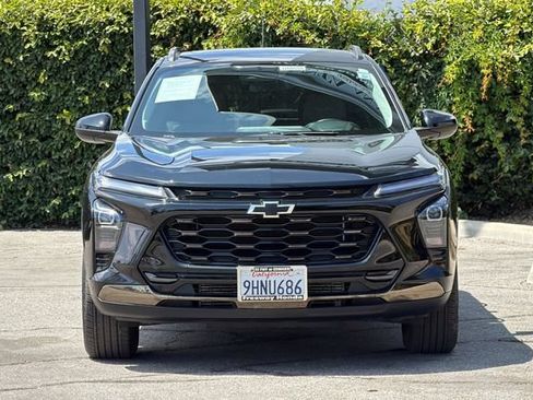 Used 2024 Chevrolet Trax ACTIV w/ Sunroof Package FWD image 9