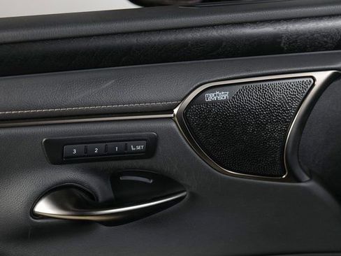 Used 2022 Lexus ES 350 Ultra Luxury image 26