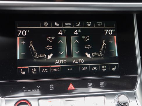 Used 2025 Audi RS 7 Performance image 19