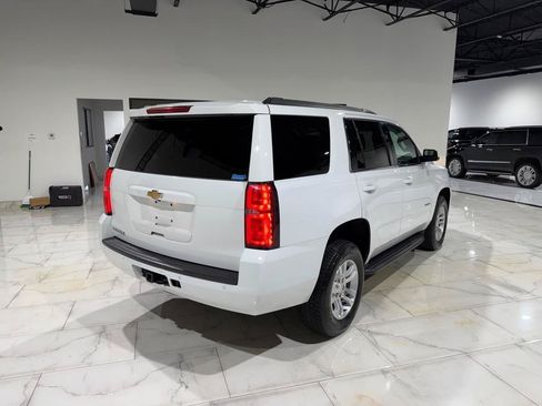 Used 2019 Chevrolet Tahoe LS RWD image 9