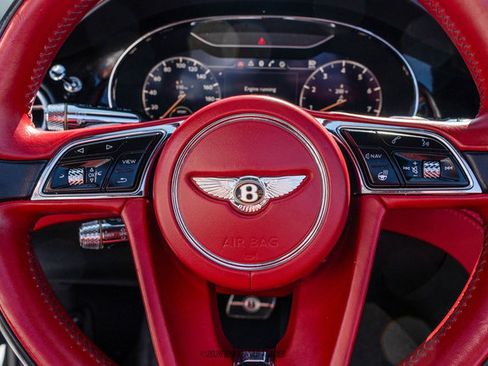 Used 2020 Bentley Continental GT V8 image 41