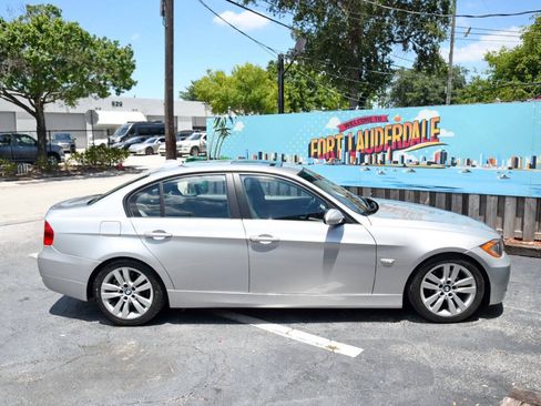 Used 2006 BMW 325i Sedan RWD image 29