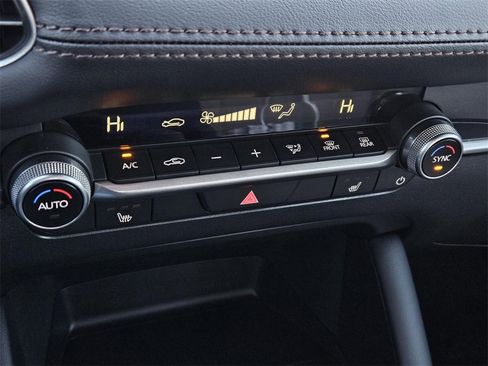 New 2026 MAZDA MAZDA3 2.5 S Sedan w/ Preferred Pkg image 19