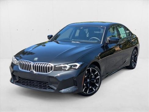 Used 2025 BMW 330i xDrive Sedan image 1