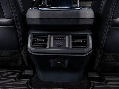 Used 2026 Ford F150 Lariat AWD/4WD image 31