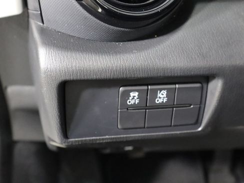 Used 2019 MAZDA MX-5 Miata Club w/ I-ACTIVSENSE Club Package RWD image 25