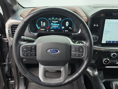 Used 2021 Ford F150 Lariat w/ Equipment Group 502A High AWD/4WD image 15