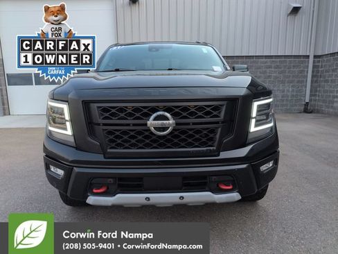 Used 2021 Nissan Titan PRO-4X w/ Pro-4x Convenience Package AWD/4WD image 8