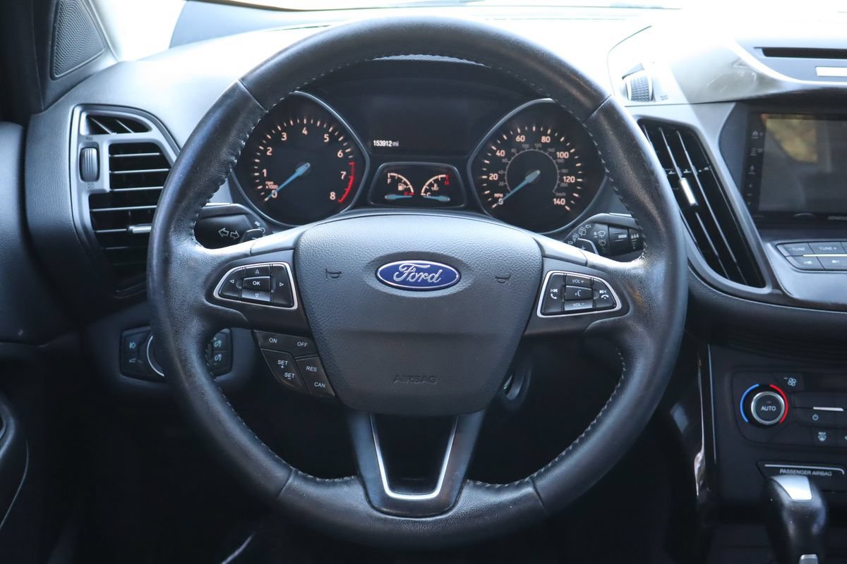 Used 2017 Ford Escape SE w/ Equipment Group 201A AWD/4WD image 18
