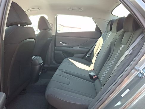 New 2026 Hyundai Elantra Hybrid w/ Cargo Package FWD image 6