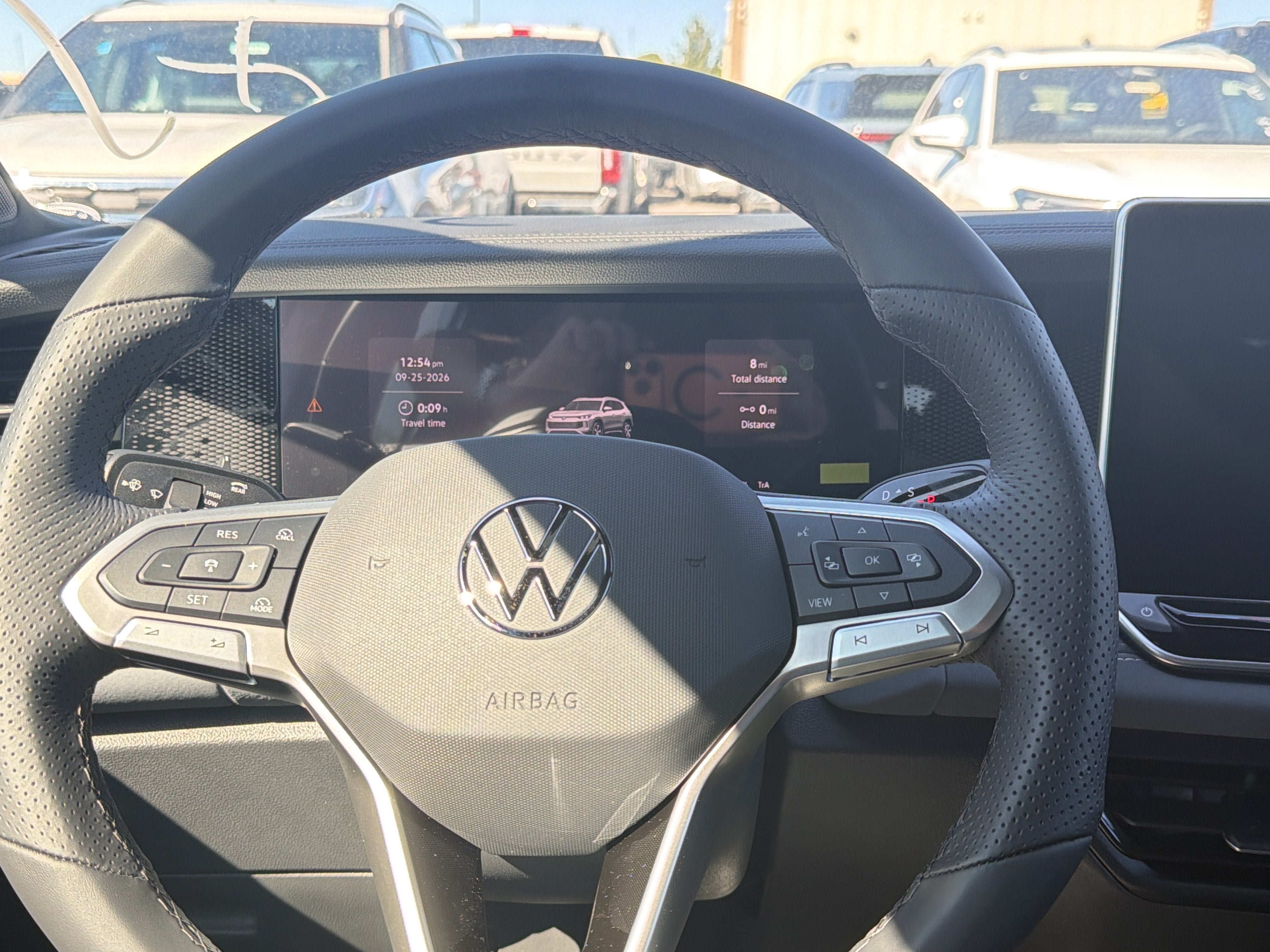 New 2026 Volkswagen Tiguan SE R-Line AWD/4WD image 14