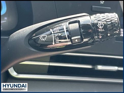 New 2026 Hyundai Elantra SE FWD image 28