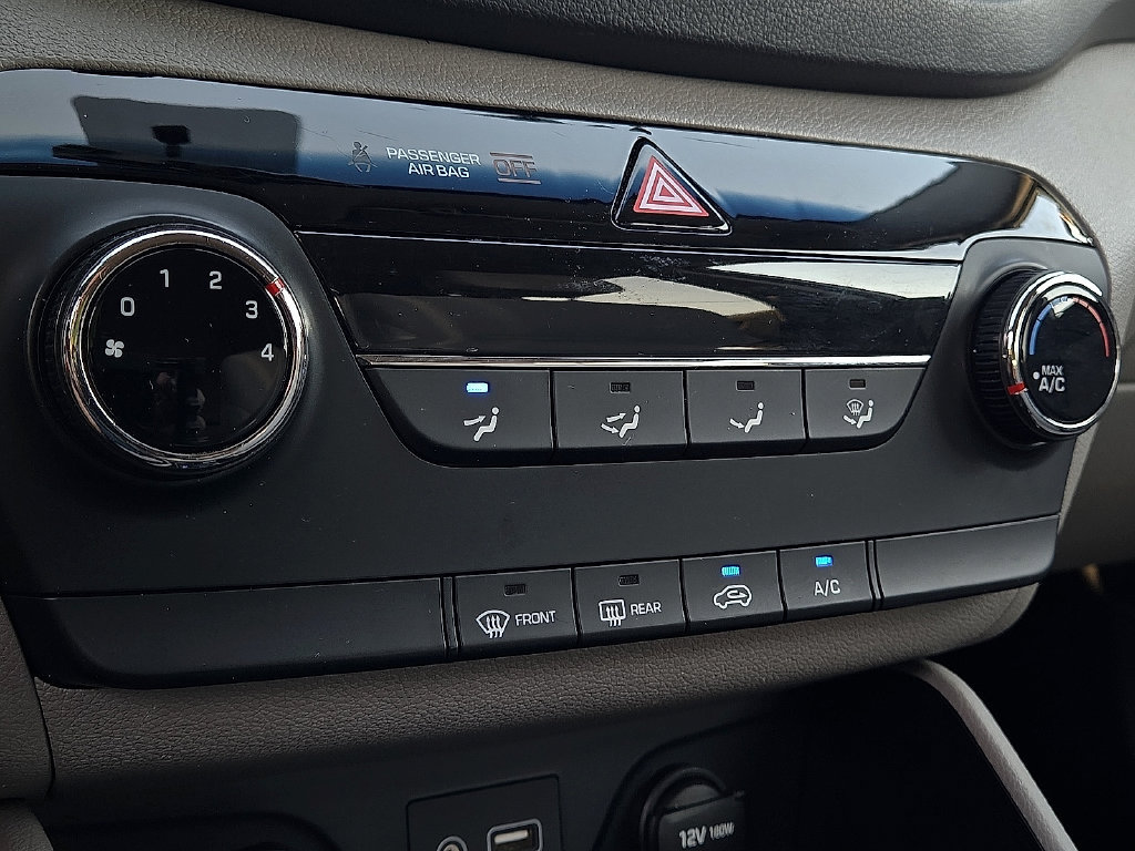 Used 2016 Hyundai Tucson SE w/ Option Group 02 FWD image 15