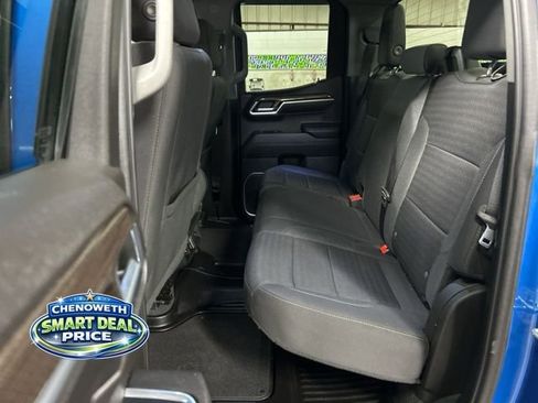 Used 2023 Chevrolet Silverado 1500 RST w/ Z71 Off-Road Package image 18