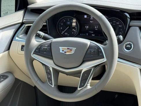 New 2025 Cadillac XT5 Premium Luxury w/ Technology Package image 28