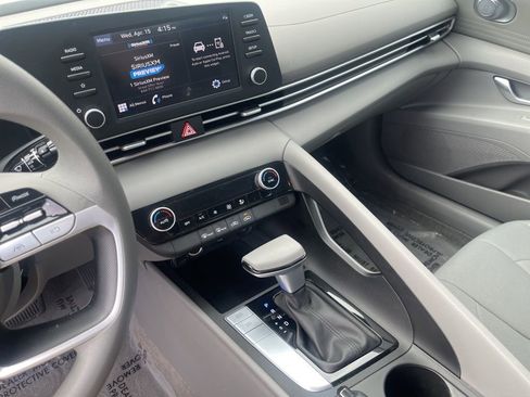 Certified 2023 Hyundai Elantra SEL FWD image 20