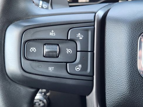 Used 2023 GMC Sierra 1500 AT4 w/ Technology Package AWD/4WD image 23
