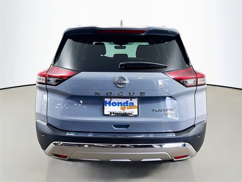 Used 2023 Nissan Rogue Platinum w/ Platinum Premium Package image 8