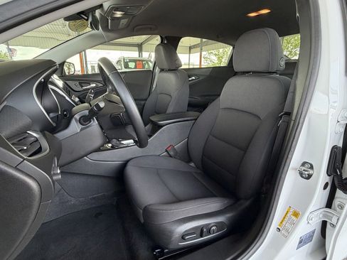 Used 2024 Chevrolet Malibu LT w/ Sport Edition FWD image 9