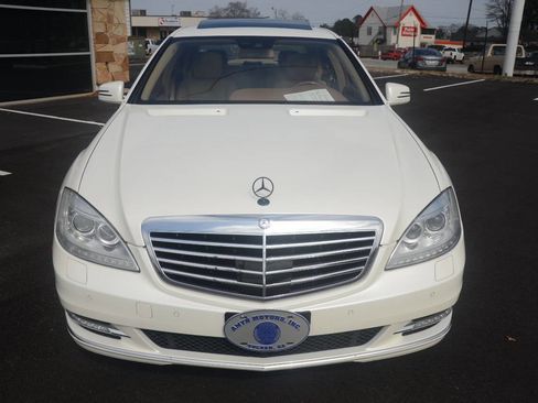 Used 2011 Mercedes-Benz S 550 image 7