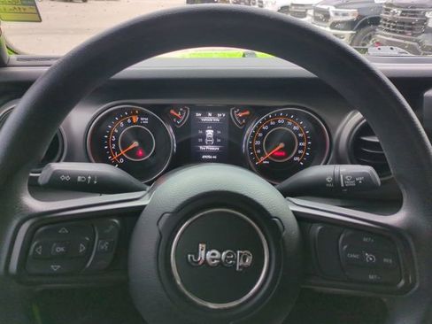 Used 2021 Jeep Wrangler Unlimited Sport image 28