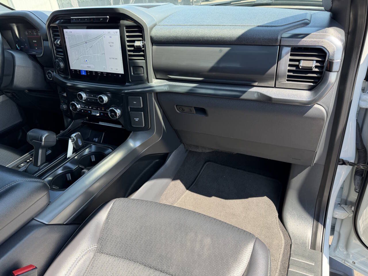 Used 2024 Ford F150 Lariat AWD/4WD image 31