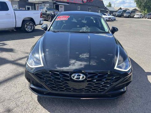 Used 2023 Hyundai Sonata SEL w/ Cargo Package FWD image 2