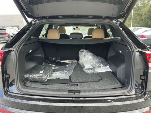 New 2026 Volkswagen Atlas Cross Sport SEL AWD/4WD image 13
