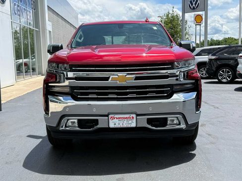 Used 2019 Chevrolet Silverado 1500 LTZ w/ LTZ Plus Package AWD/4WD image 2