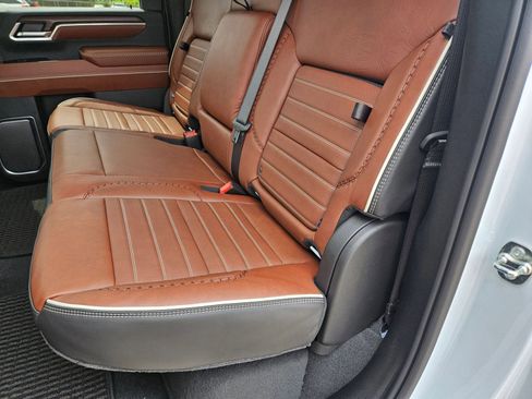 New 2026 GMC Sierra 2500 Denali Ultimate AWD/4WD image 29