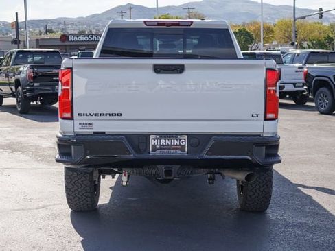 Used 2025 Chevrolet Silverado 3500 LT w/ Trail Boss Package AWD/4WD image 4
