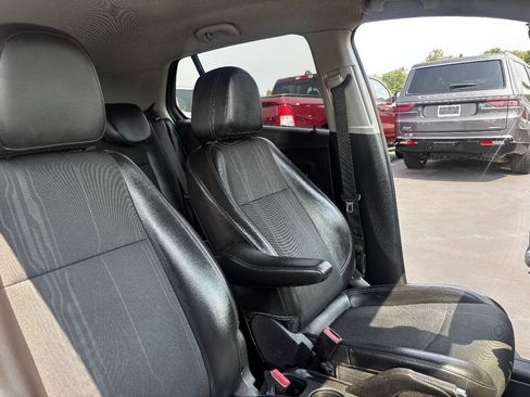 Used 2016 Chevrolet Trax LT w/ LT Convenience Package FWD image 24
