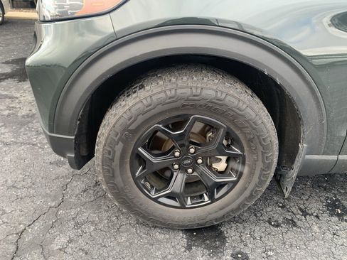 Used 2022 Ford Explorer Timberline image 9