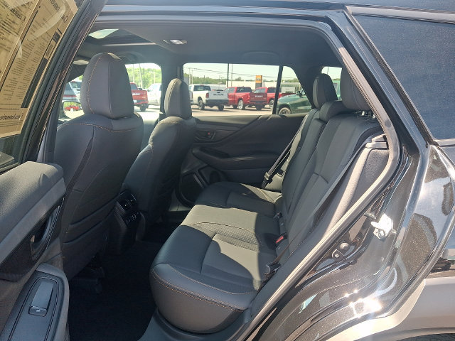 Used 2025 Subaru Outback Wilderness AWD/4WD image 13
