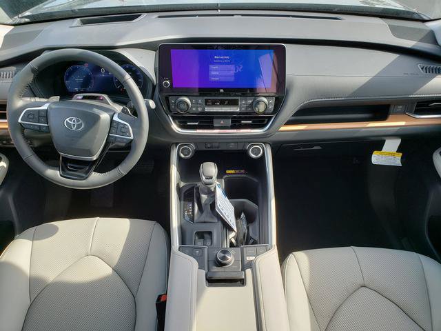 New 2026 Toyota Grand Highlander AWD image 16