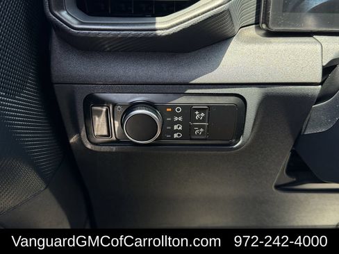 Used 2024 Ford Mustang Coupe RWD image 24