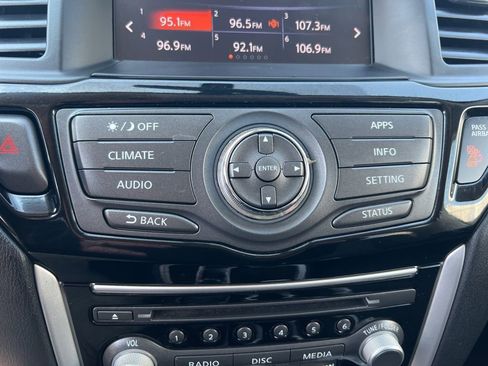 Used 2018 Nissan Pathfinder SV w/ Cargo Package image 55