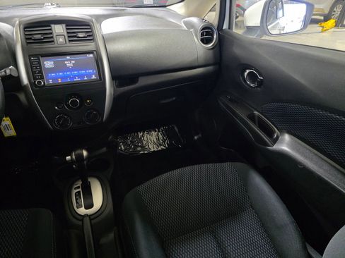 Used 2019 Nissan Versa Note SV FWD image 17