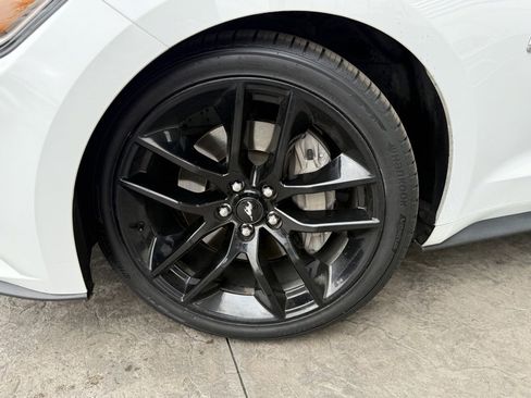 Used 2016 Ford Mustang GT Premium w/ Equipment Group 401A image 5