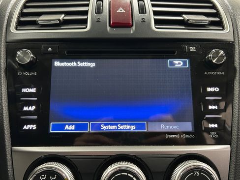 Used 2017 Subaru Crosstrek 2.0i Limited image 6