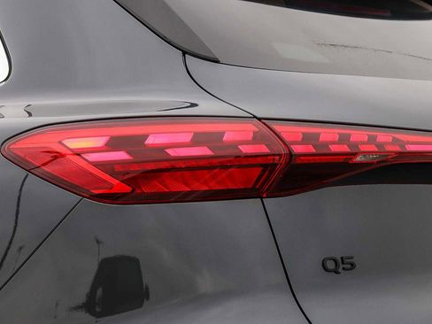 New 2026 Audi Q5 Premium AWD/4WD image 12