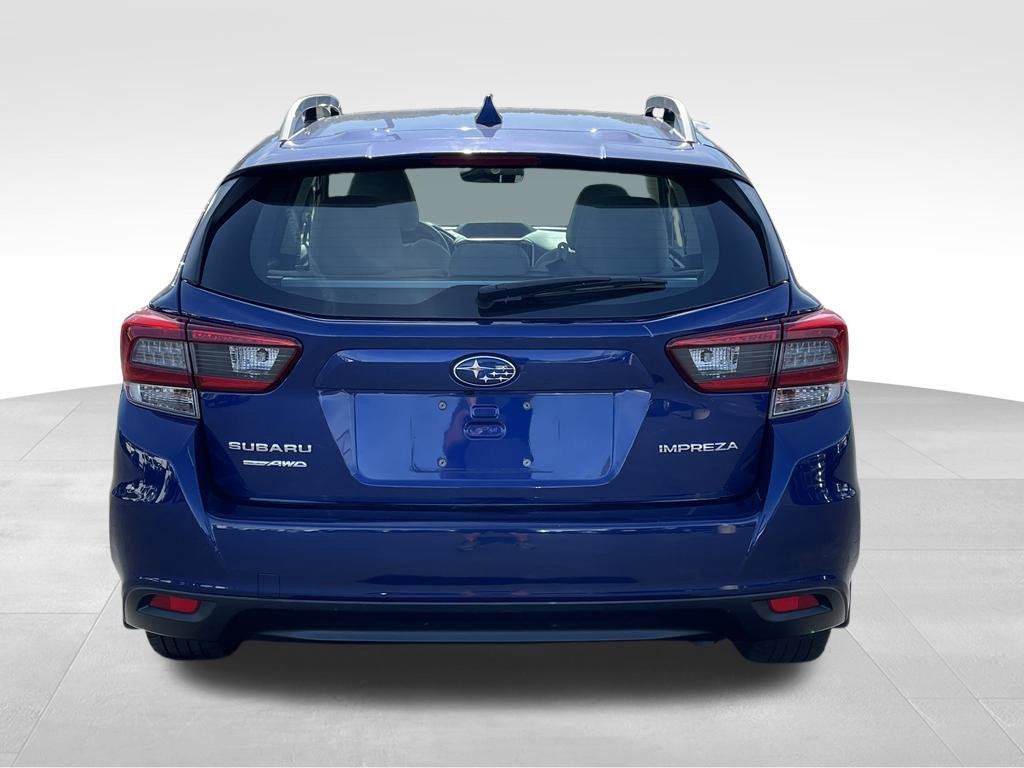 Used 2022 Subaru Impreza 2.0i Premium AWD/4WD image 10