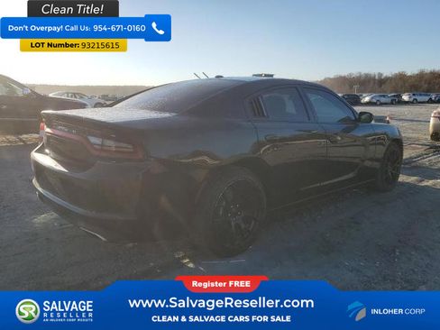 Used 2019 Dodge Charger SXT image 4