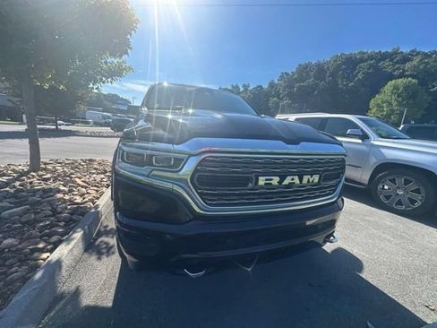 Used 2019 RAM 1500 Limited AWD/4WD image 9