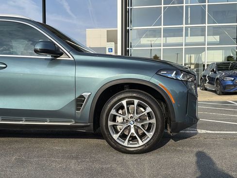 Used 2026 BMW X5 sDrive40i RWD image 9