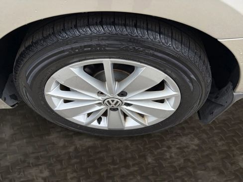 Used 2015 Volkswagen Jetta SE image 34