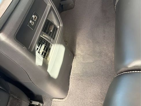 Used 2023 Nissan Murano SV w/ SV Midnight Edition Package image 8