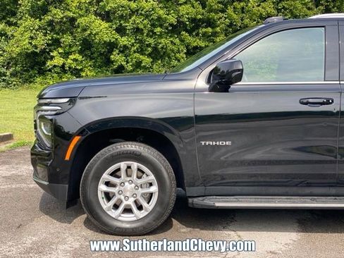 Used 2025 Chevrolet Tahoe LT AWD/4WD image 10
