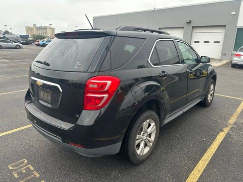 Used 2017 Chevrolet Equinox LT w/ Convenience Package AWD/4WD image 4